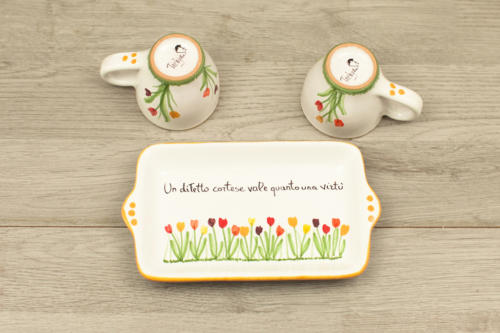 Set caffè in ceramica con disegno di tulipani colorati